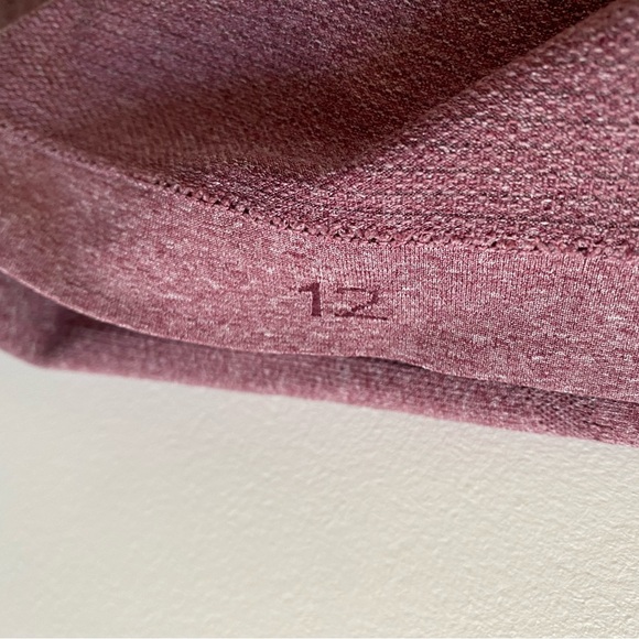 Lululemon Swiftly Tech Short Sleeve Crew In Heathered Bordeaux Drama Size 12 - Picture 5 of 7